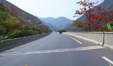 <b>公路工程监理</b>