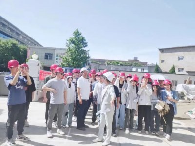 <b>企校共建|西安理工大学师生走进信宇腾远参观交流</b>
